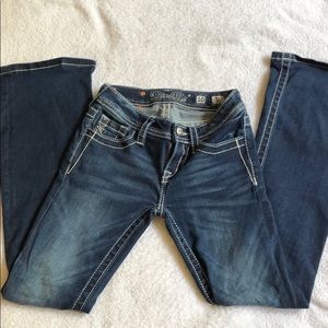 Girls size 10 Miss Me jeans.